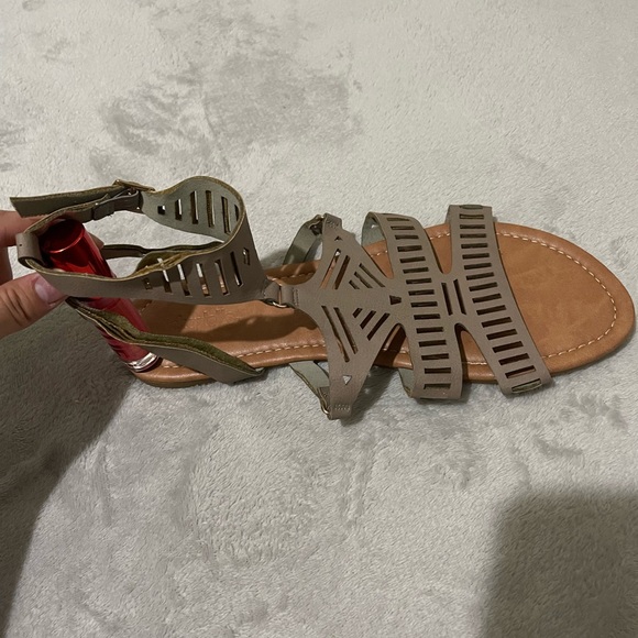 Charlotte Russe sandals - Picture 3 of 7